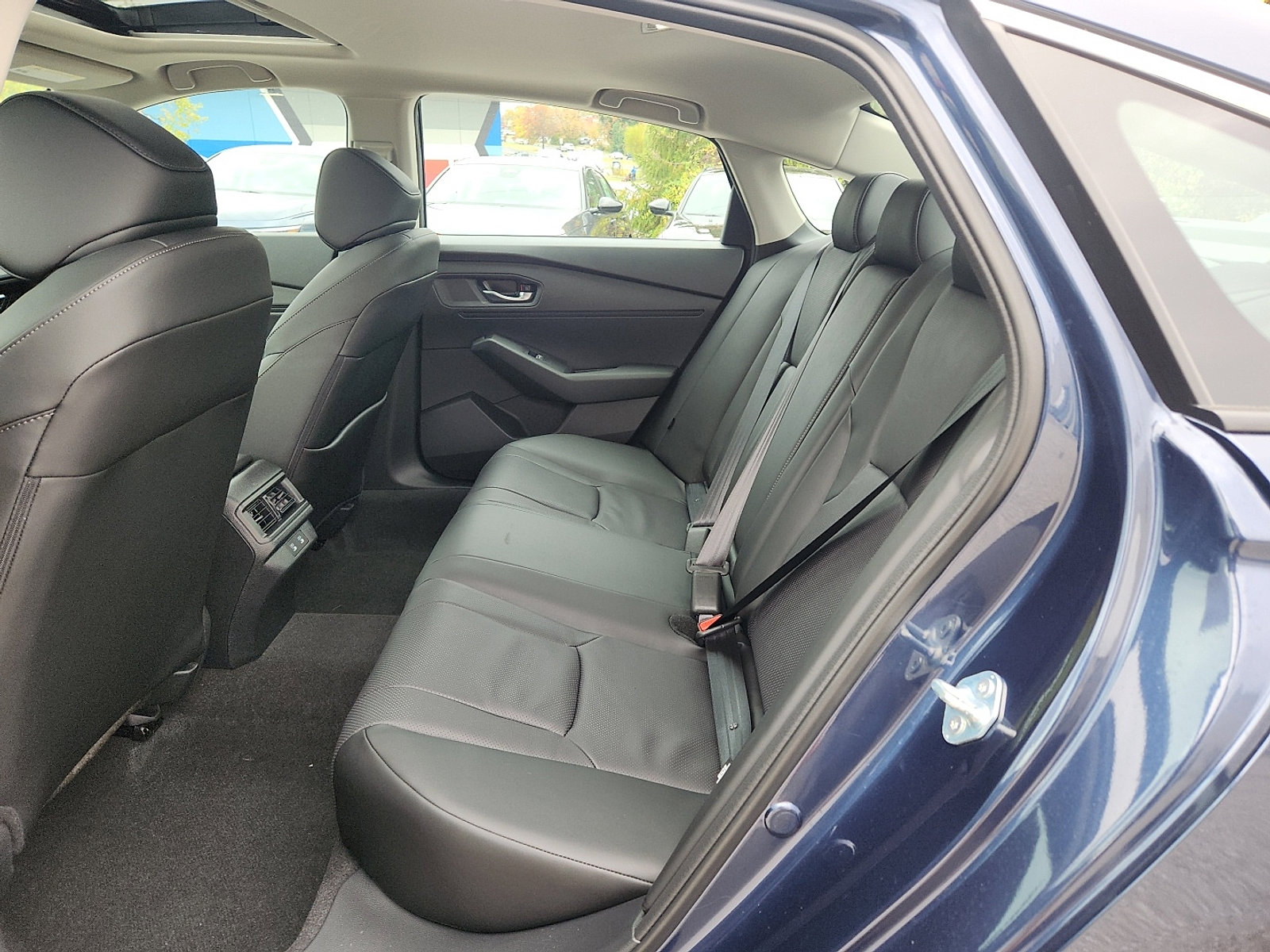 New 2025 Honda Accord EX-L image 6