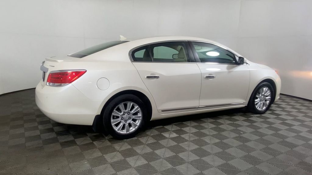 Used 2013 Buick LaCrosse Leather image 12