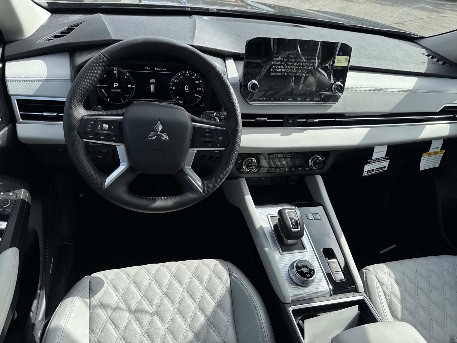 New 2025 Mitsubishi Outlander SEL image 9