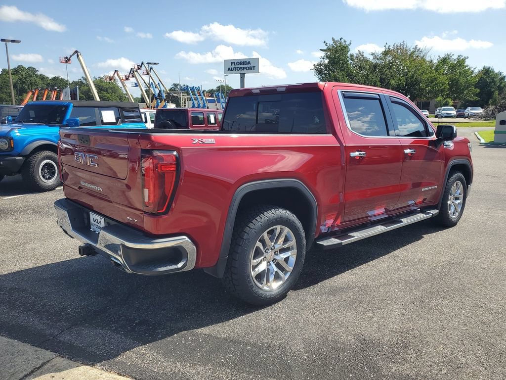 Used 2022 GMC Sierra 1500 SLT w/ SLT Premium Plus Package AWD/4WD image 4