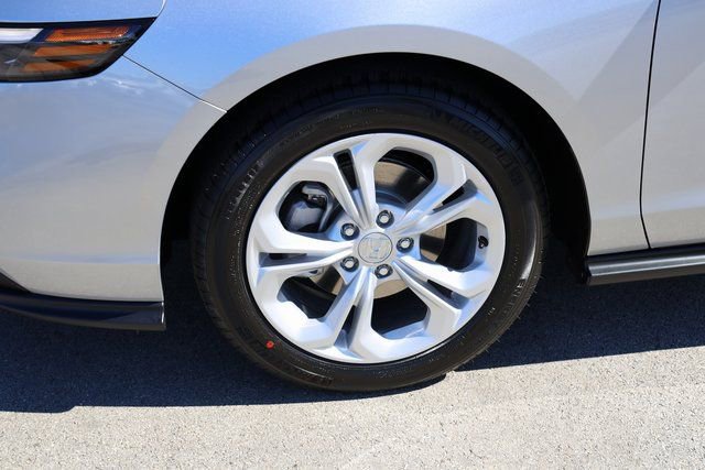 New 2025 Honda Accord LX image 9