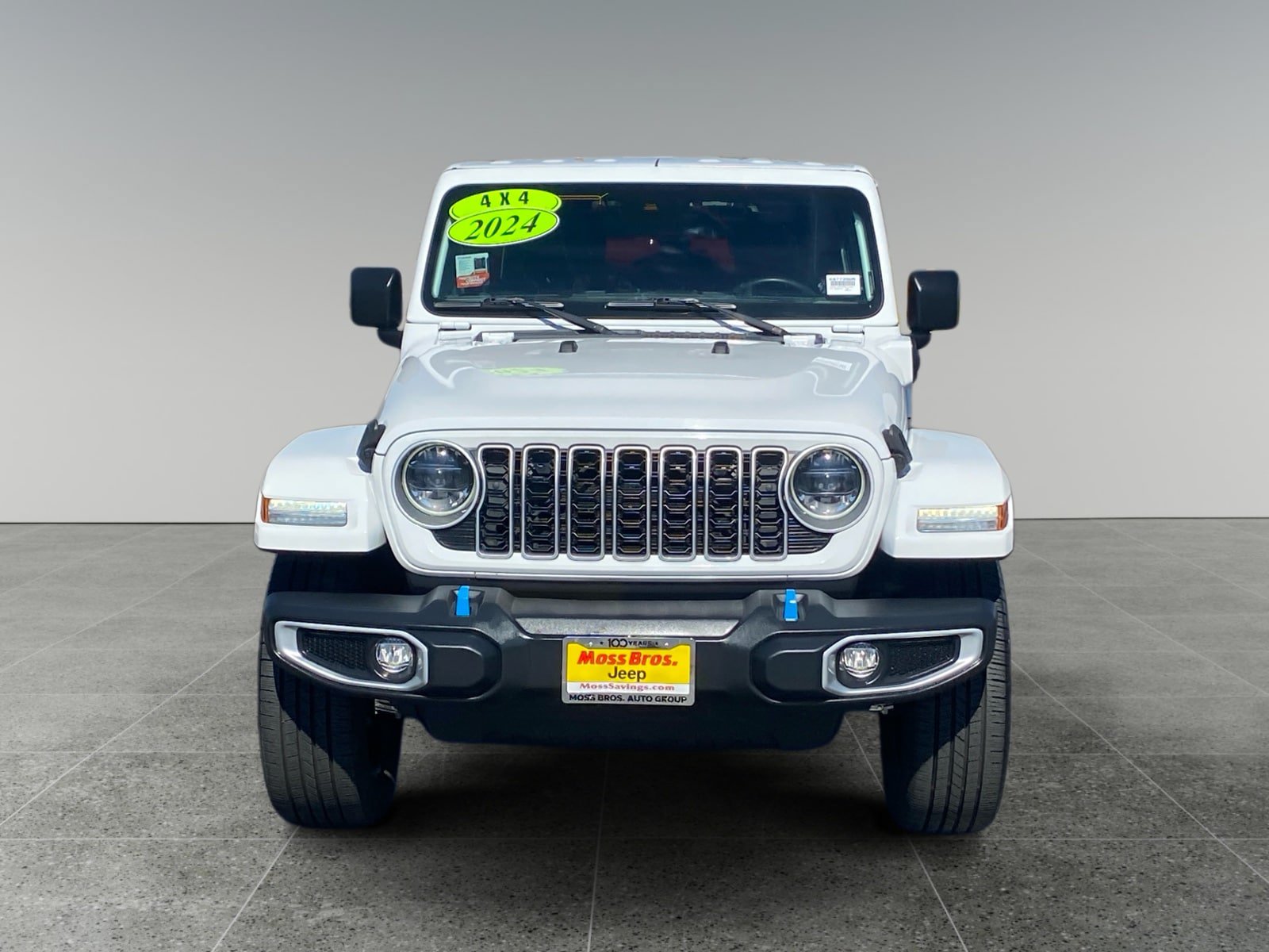 Used 2024 Jeep Wrangler Unlimited Sahara AWD/4WD image 8