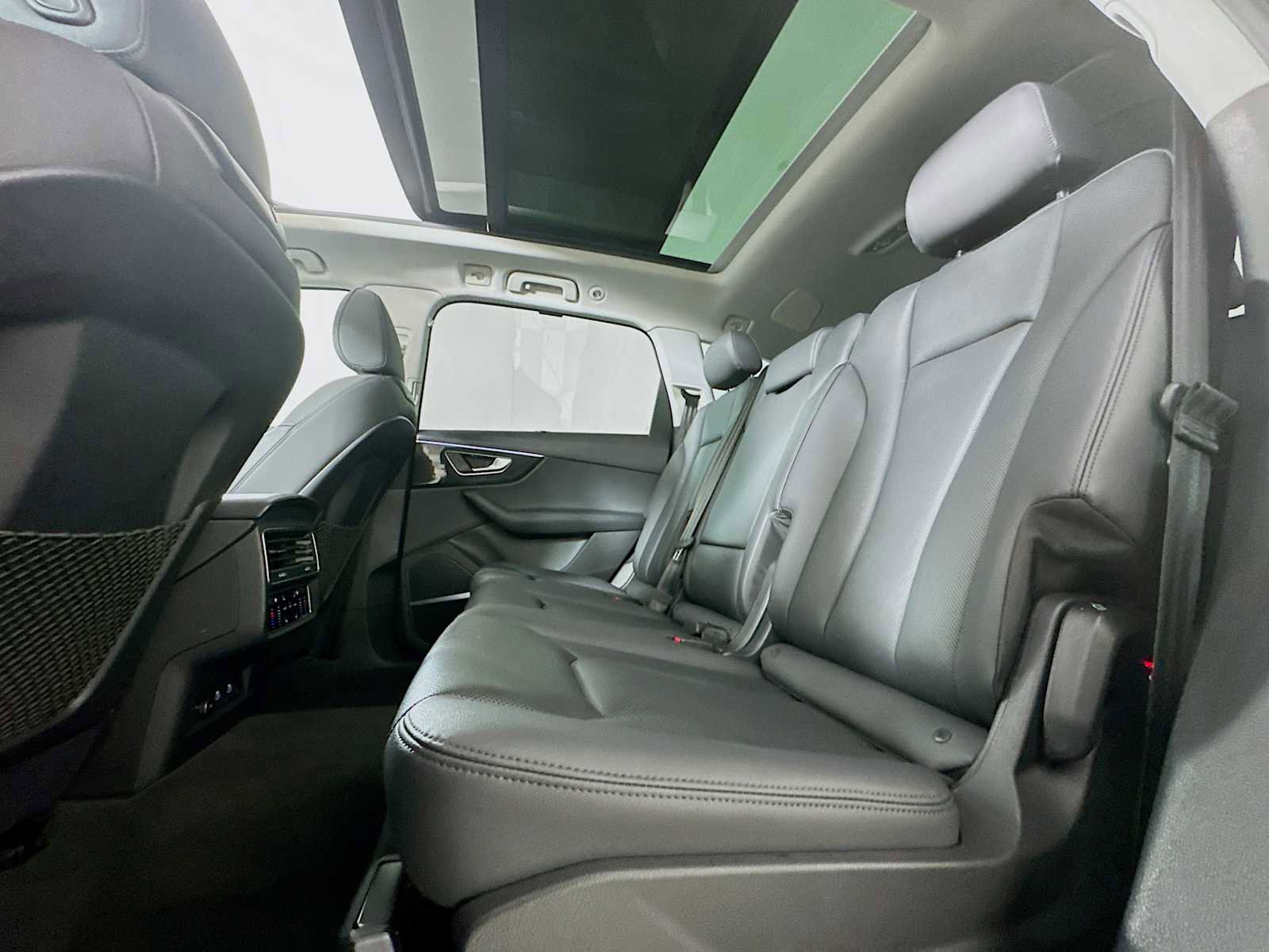 Certified 2023 Audi Q7 Premium Plus w/ Premium Plus Package image 23