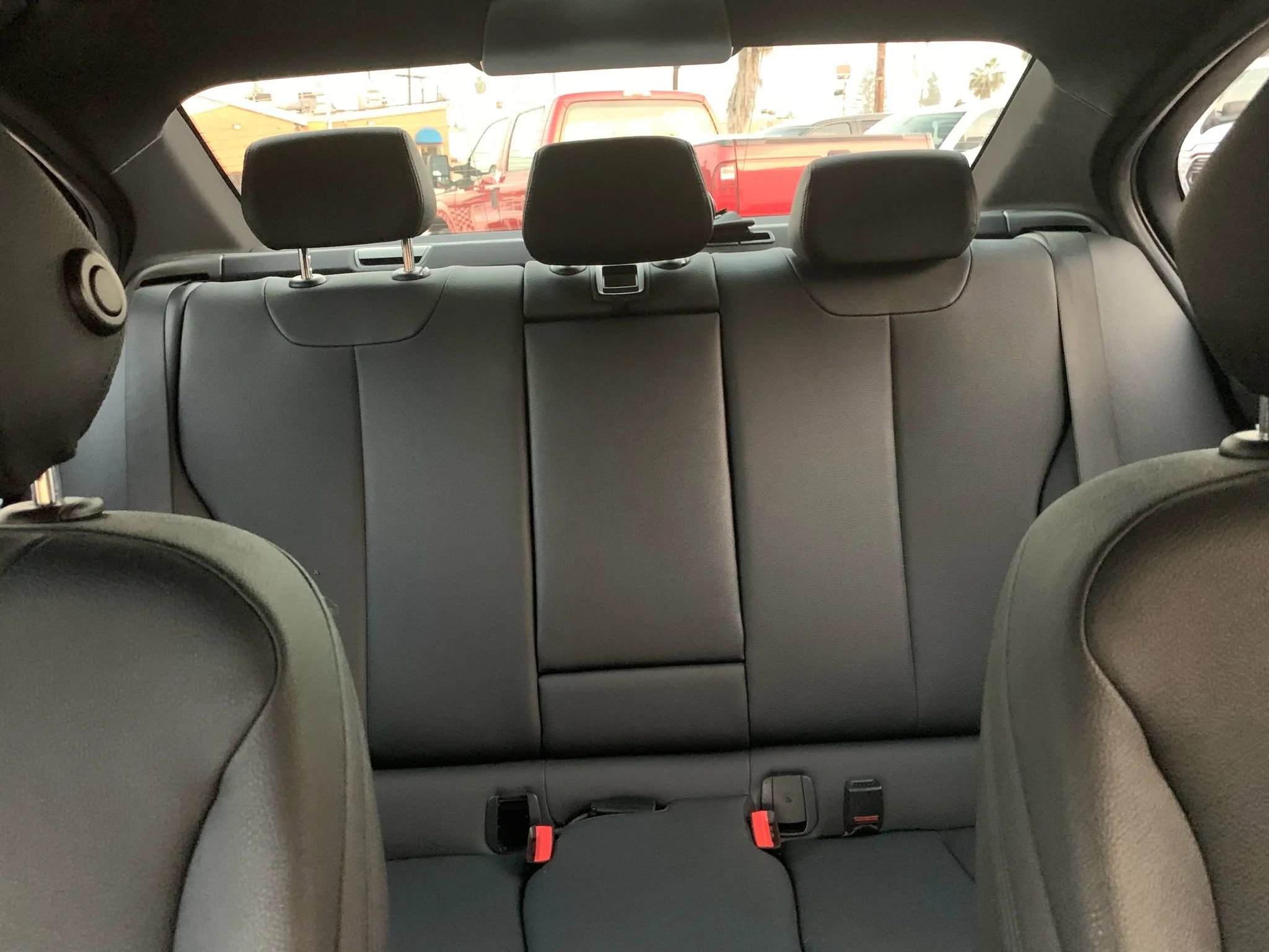 Used 2018 BMW 330i 330i Sedan 4D image 25