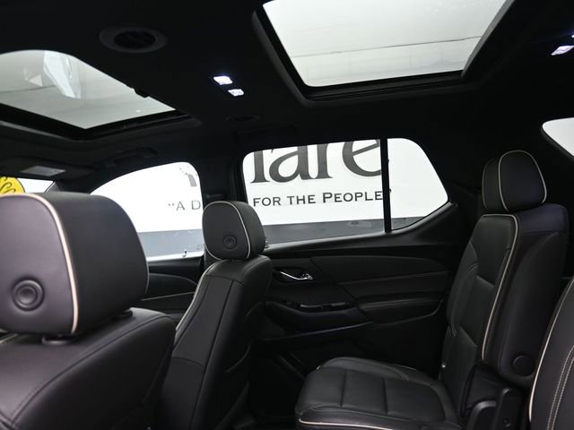 Used 2023 Chevrolet Traverse Premier image 25