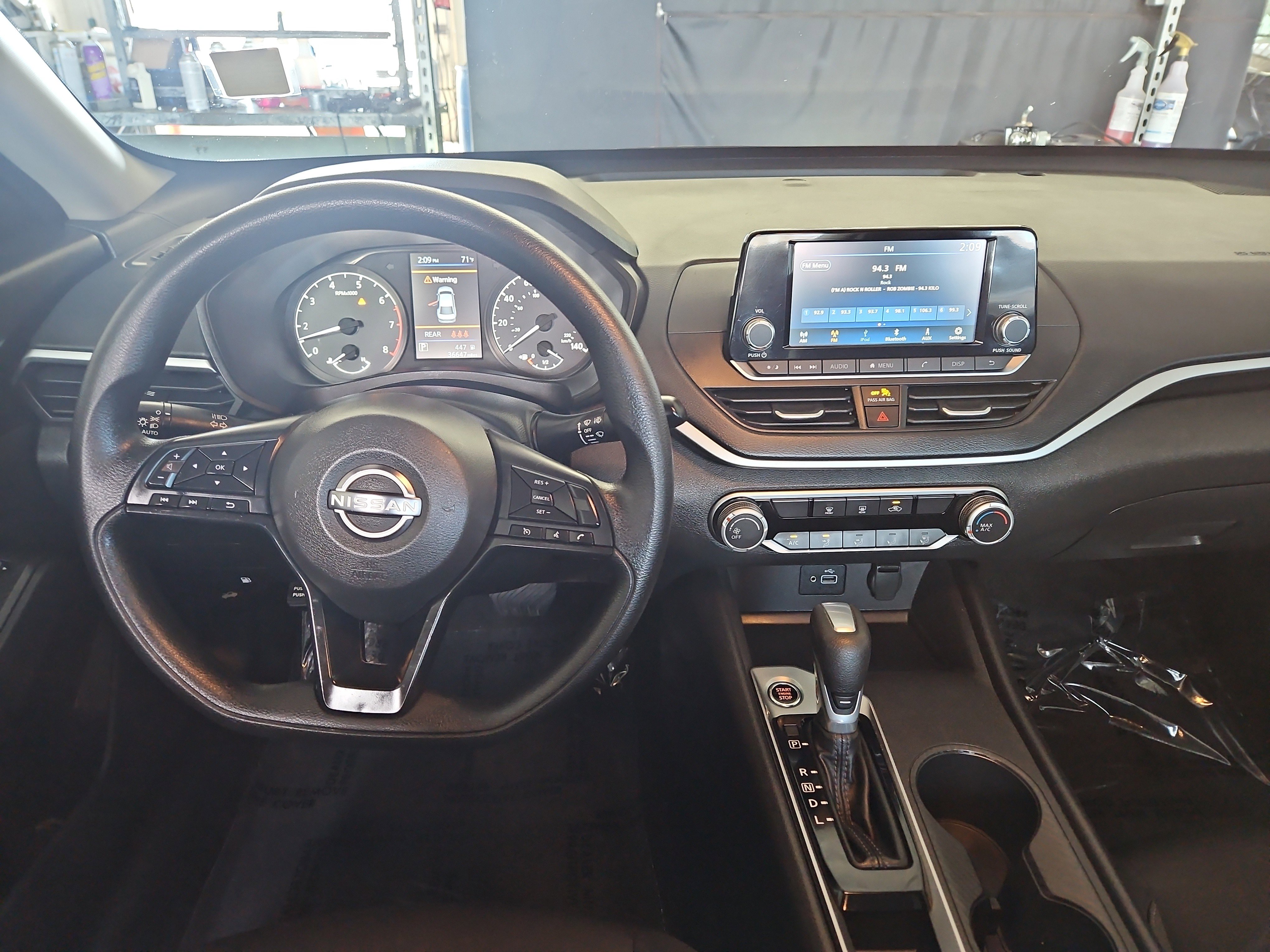 Used 2024 Nissan Altima 2.5 S image 9