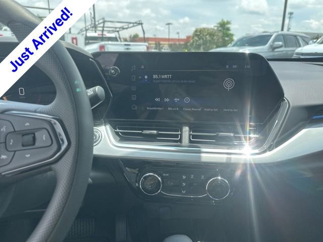 New 2026 Chevrolet Trax LT FWD image 22