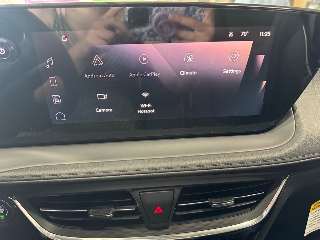New 2026 Buick Encore GX Avenir w/ Avenir Technology Package image 24