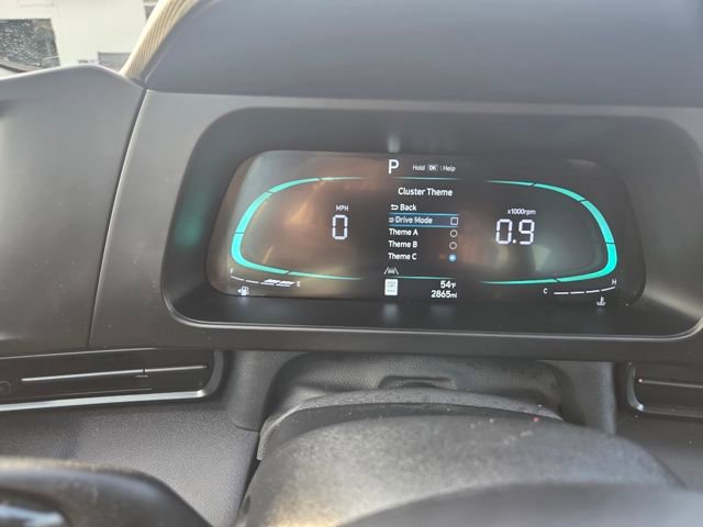 Used 2025 Hyundai Elantra Sport image 19