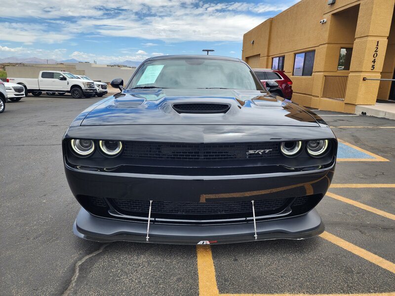 Used 2016 Dodge Challenger SRT Hellcat RWD image 8