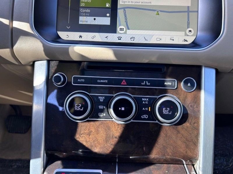 Used 2017 Land Rover Range Rover HSE image 18