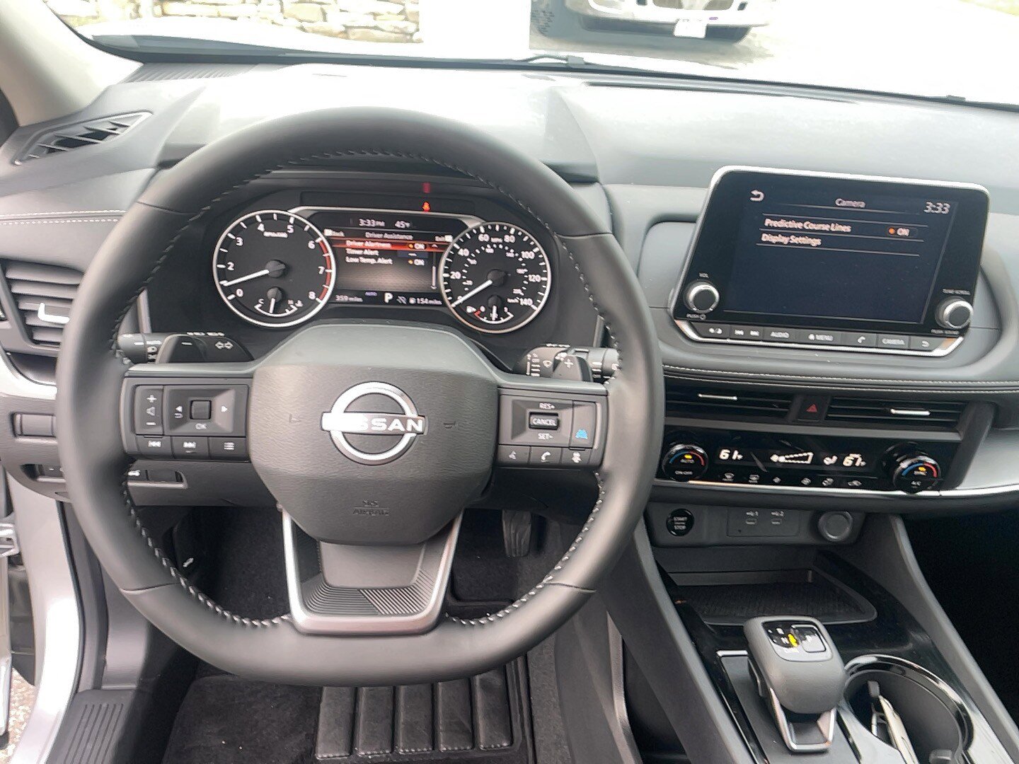 Used 2025 Nissan Rogue SV AWD/4WD image 14