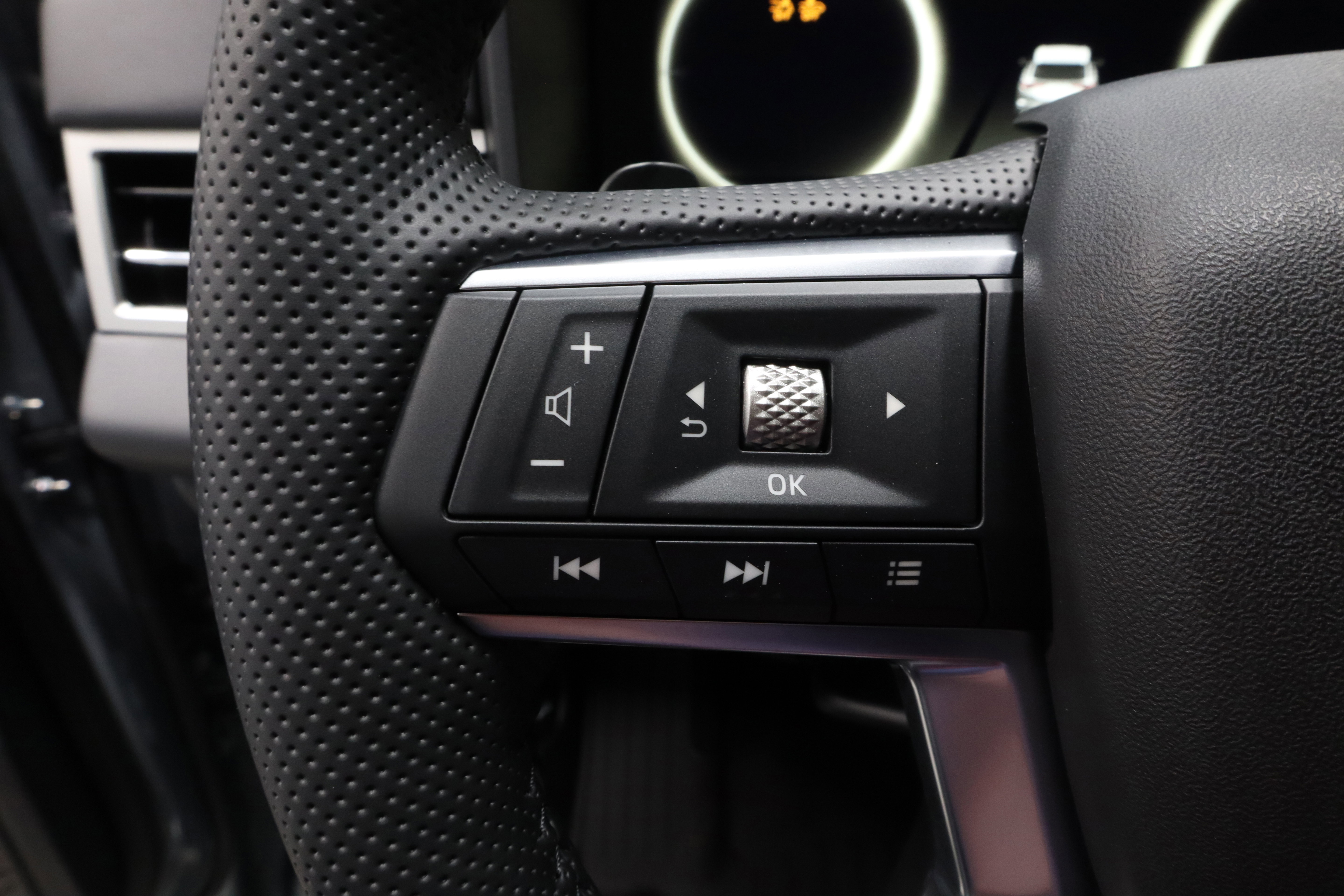 New 2026 Mitsubishi Outlander SE image 20