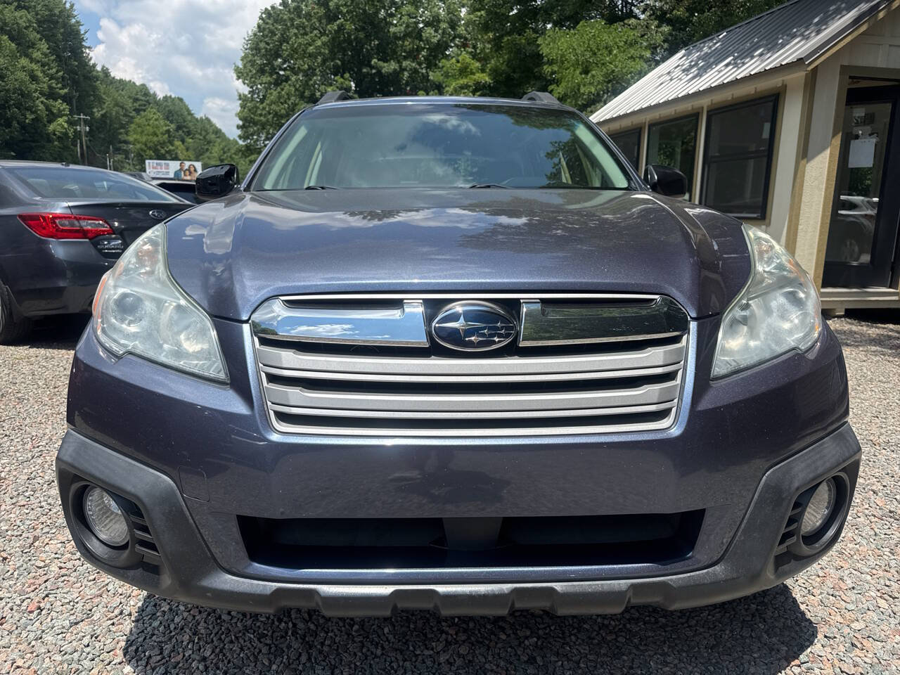Used 2014 Subaru Outback 2.5i AWD/4WD image 3