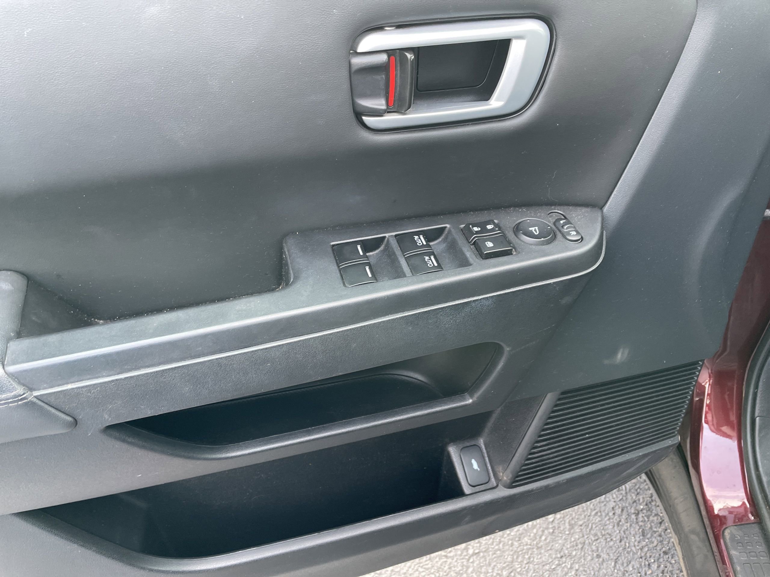 Used 2012 Honda Pilot EX-L image 6