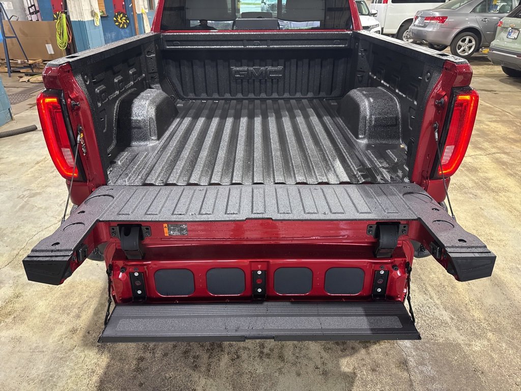 New 2026 GMC Sierra 1500 SLT w/ SLT Premium Plus Package image 14