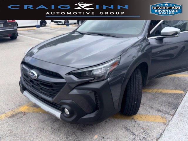 Used 2025 Subaru Outback Touring AWD/4WD image 1