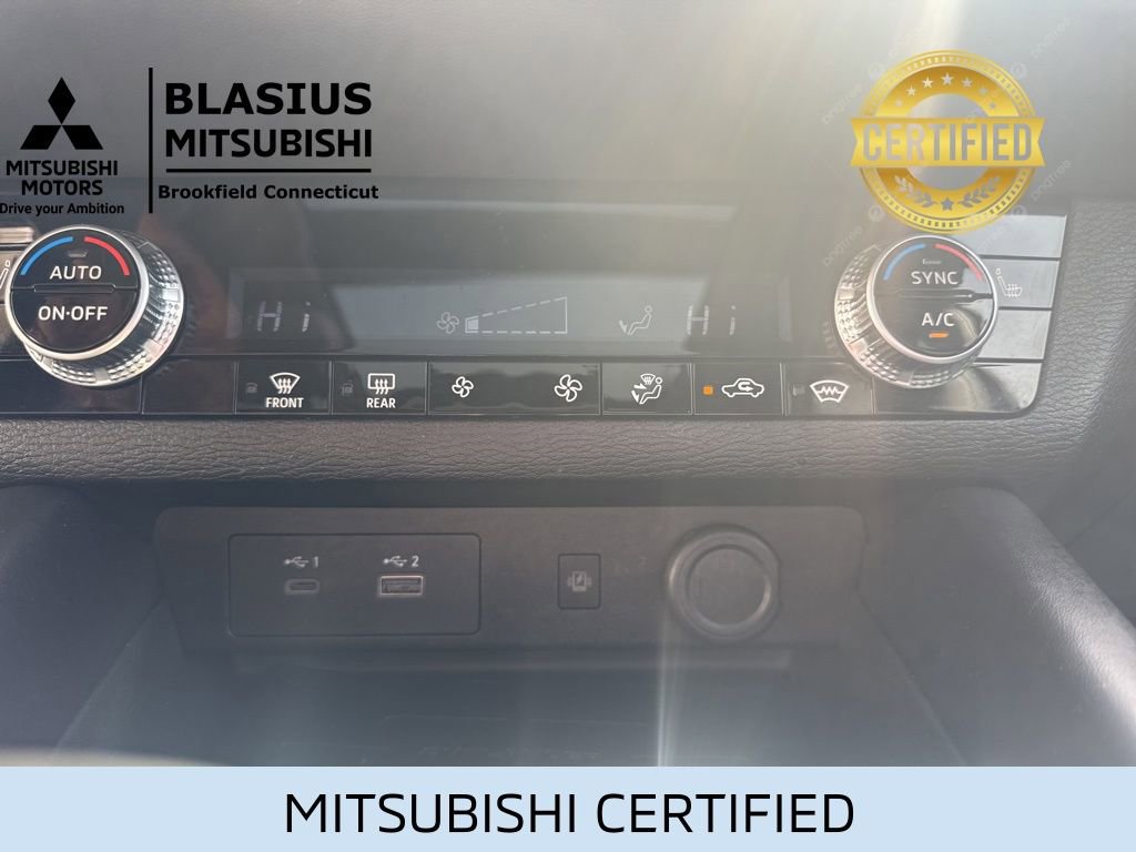 Used 2024 Mitsubishi Outlander 4WD Plug-In Hybrid image 18