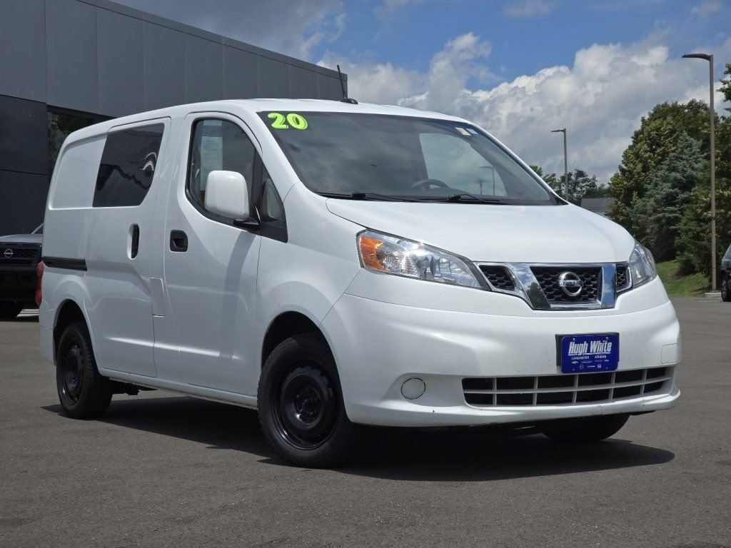 Used 2020 Nissan NV200 SV w/ Sliding Glass Door Package FWD image 2