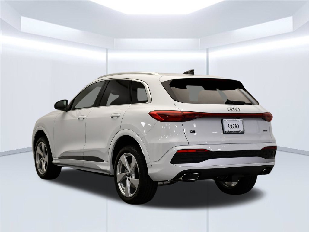 Used 2025 Audi Q5 Premium w/ Premium Plus AWD/4WD image 3