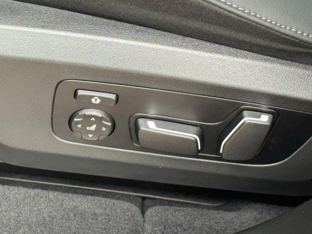 Used 2025 BMW X3 xDrive30i w/ Convenience Package AWD/4WD image 22