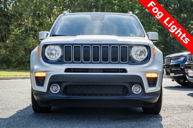 Used 2020 Jeep Renegade Latitude w/ UConnect 8.4 Nav Group image 4