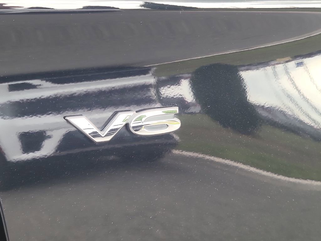Used 2018 Mitsubishi Outlander GT AWD/4WD image 7