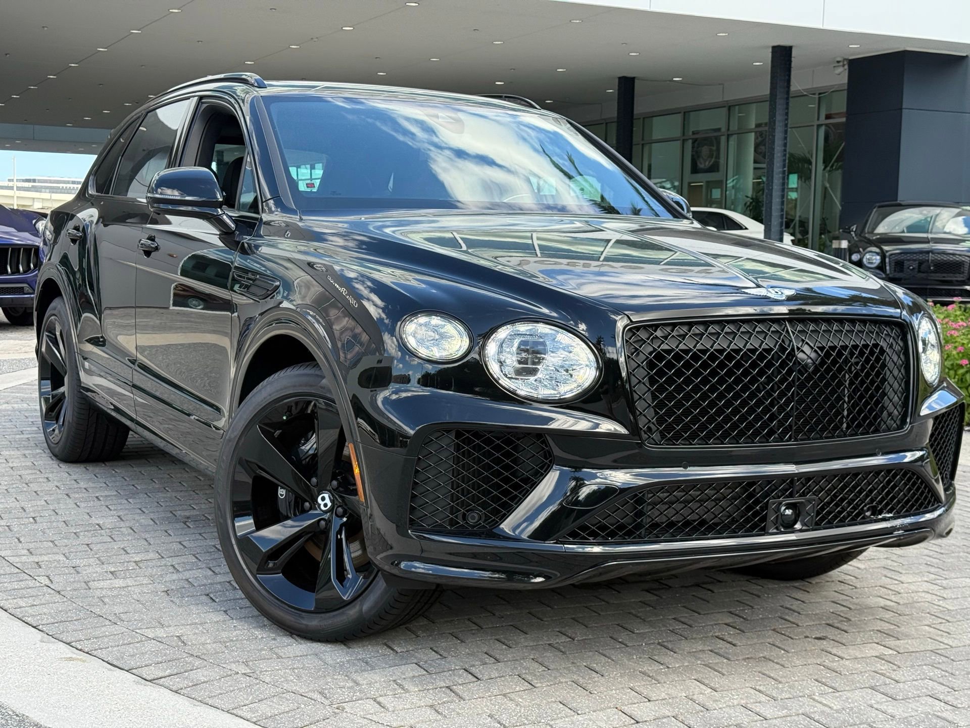 New 2025 Bentley Bentayga video 1