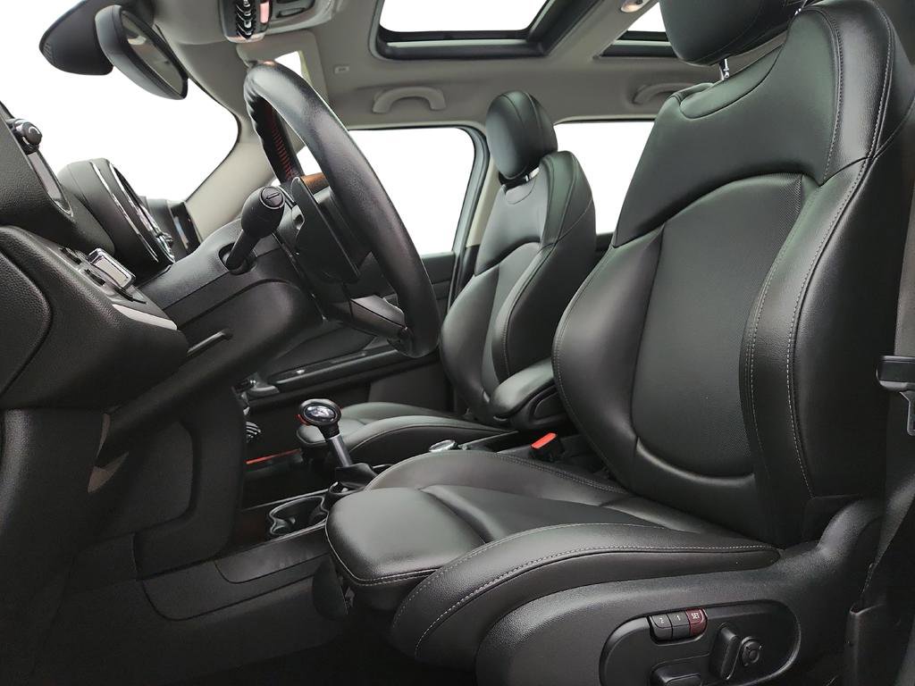 Used 2019 MINI Cooper Countryman S image 11