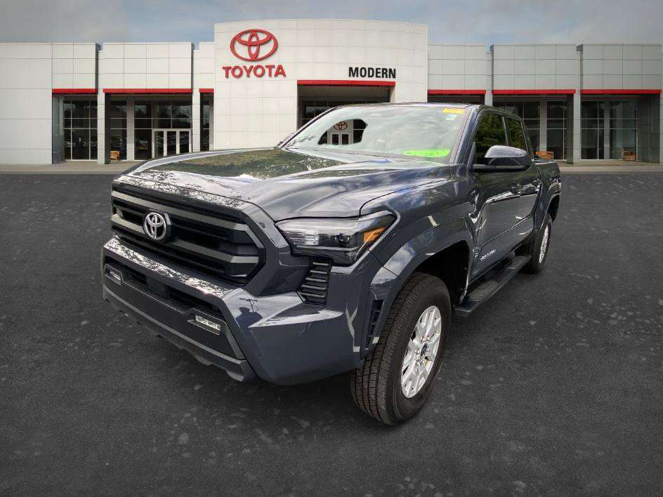 Used 2024 Toyota Tacoma SR5 RWD image 8
