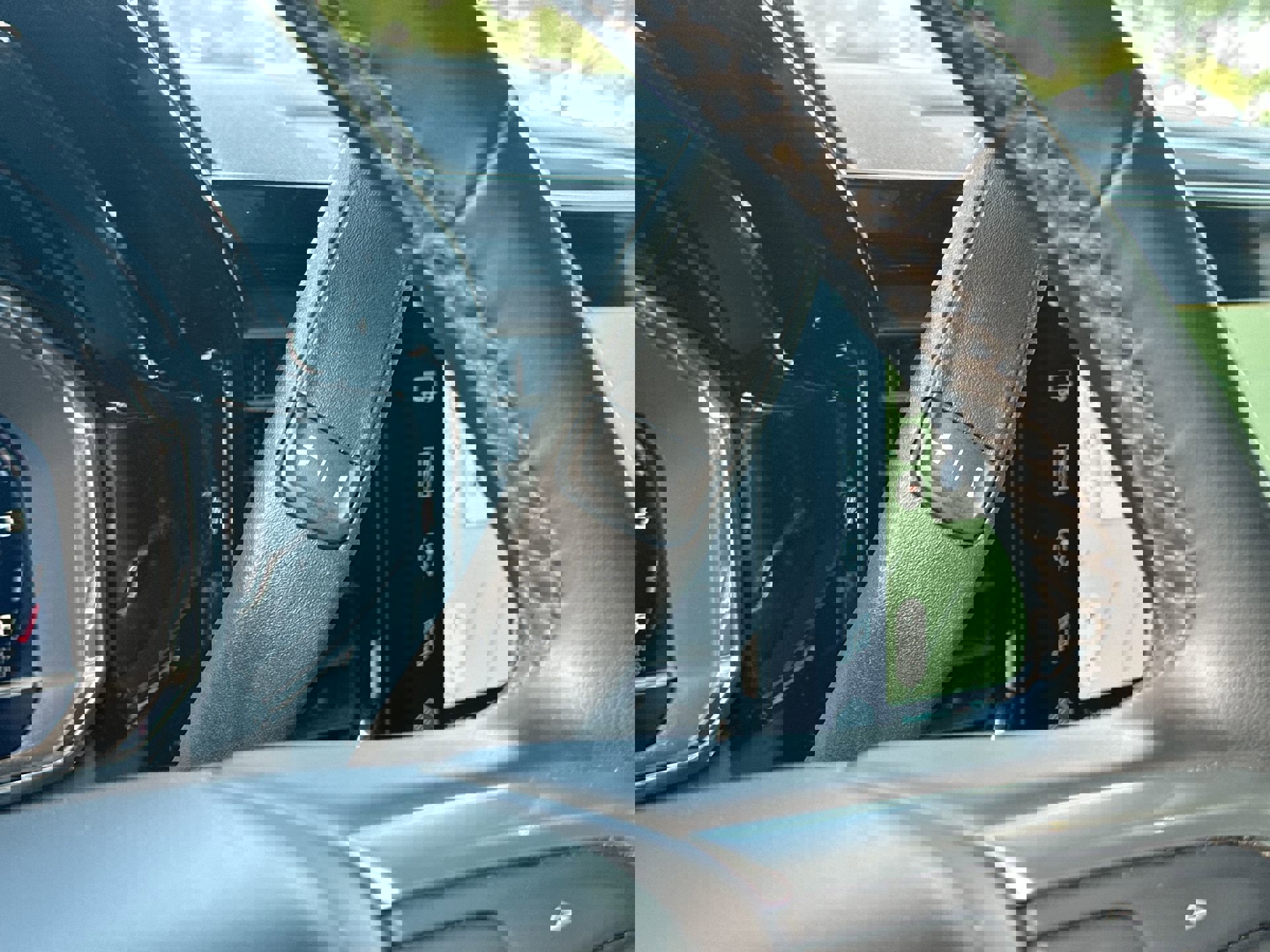 Certified 2023 Chevrolet Silverado 1500 RST image 25