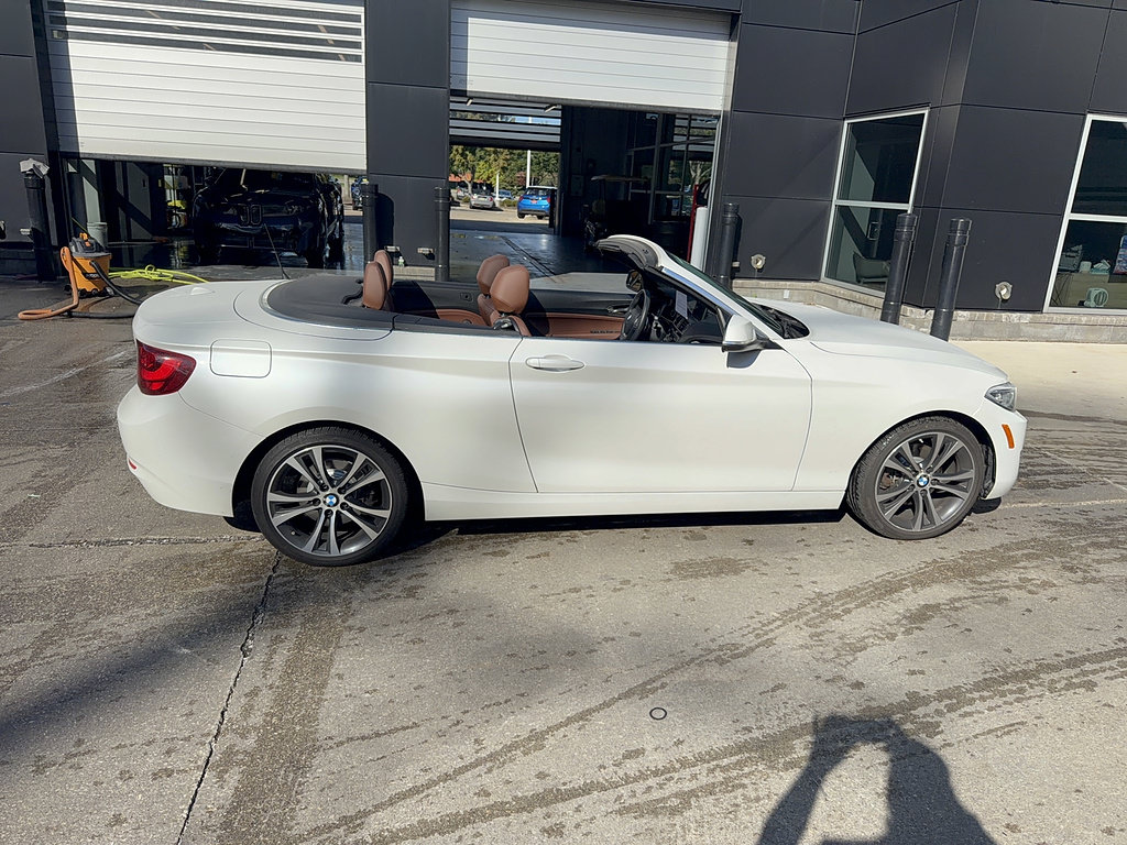 Used 2017 BMW 230i xDrive Convertible AWD/4WD image 6