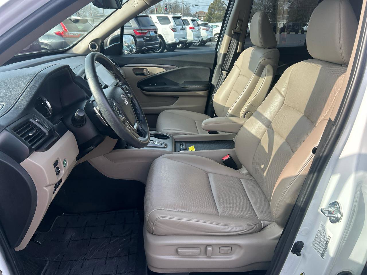 Used 2022 Honda Ridgeline RTL image 11