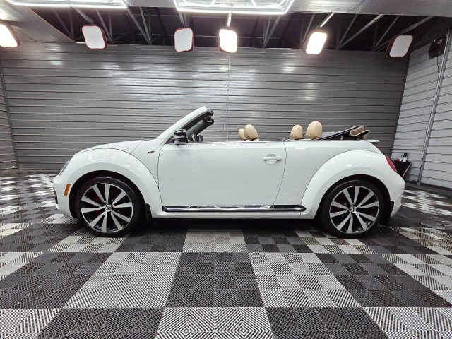 Used 2015 Volkswagen Beetle R-Line FWD image 8