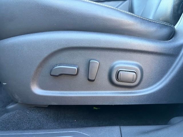 Used 2024 Nissan Murano SL image 3