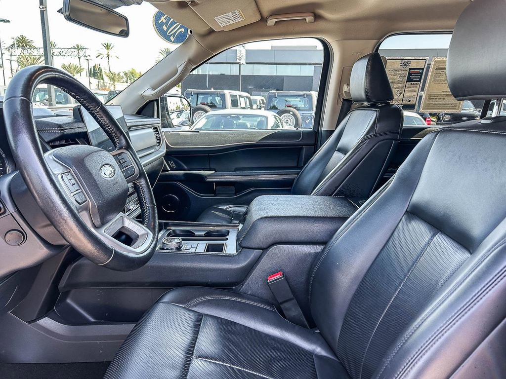 Used 2024 Ford Expedition Max XLT RWD image 22