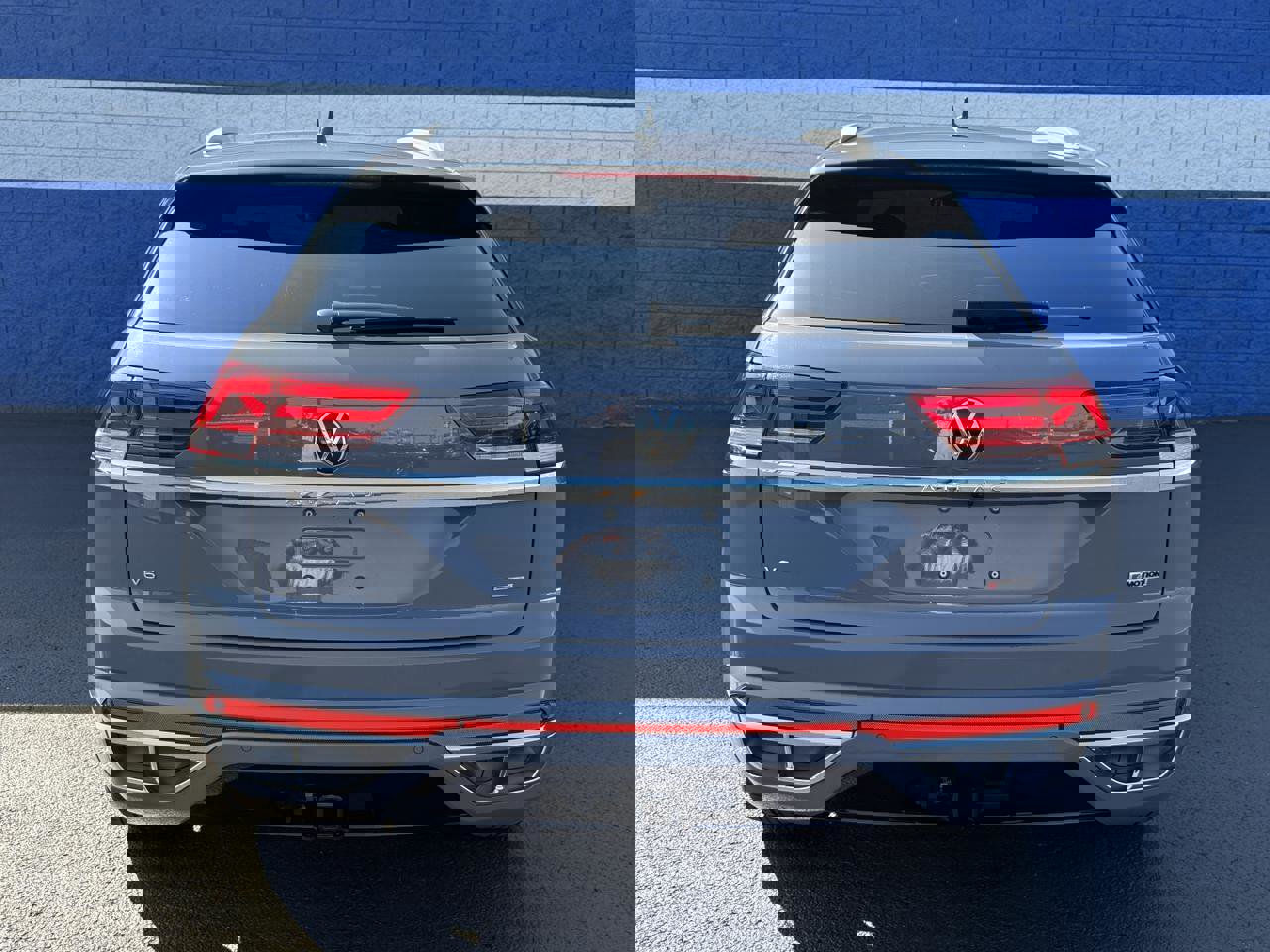 Used 2022 Volkswagen Atlas Cross Sport SEL Premium R-Line image 21