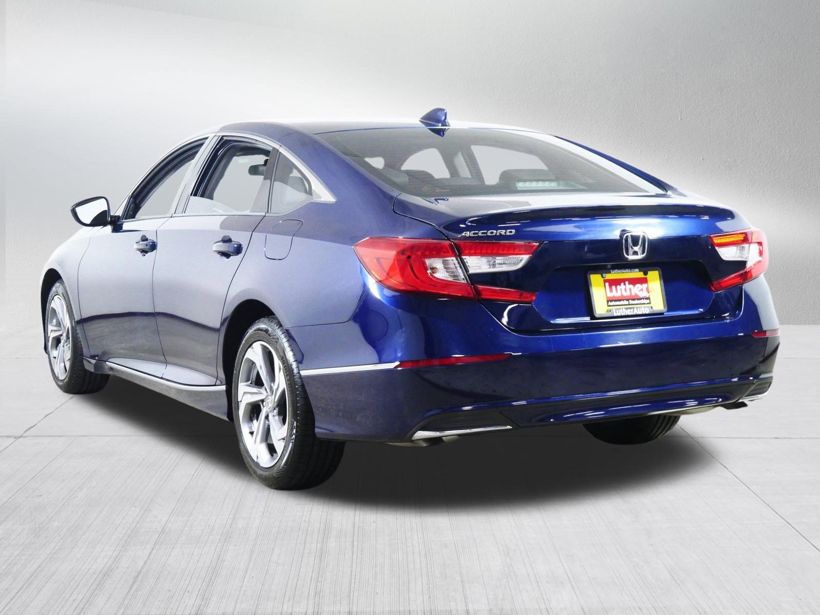 Used 2020 Honda Accord EX image 5