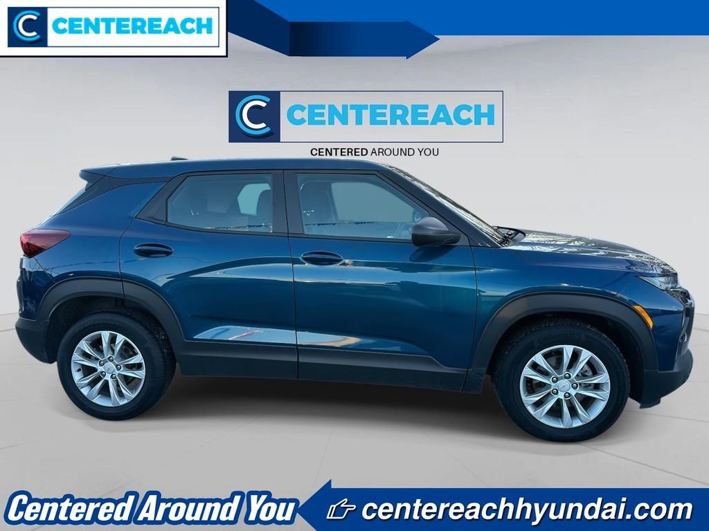 Used 2021 Chevrolet TrailBlazer LS FWD image 3