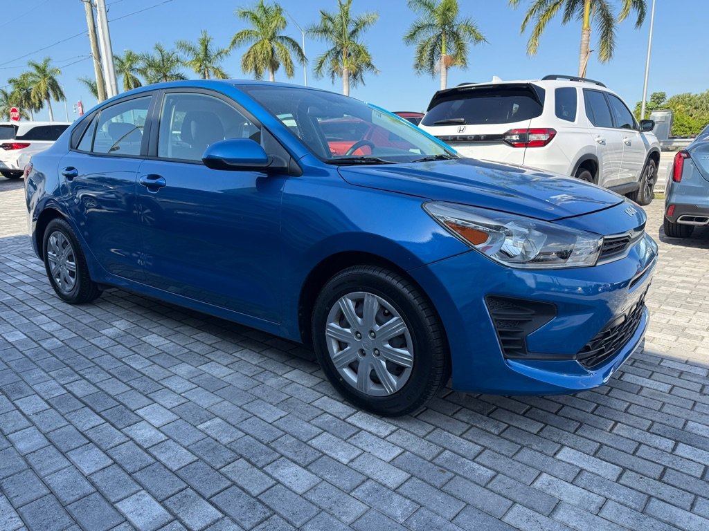 Used 2022 Kia Rio S image 1
