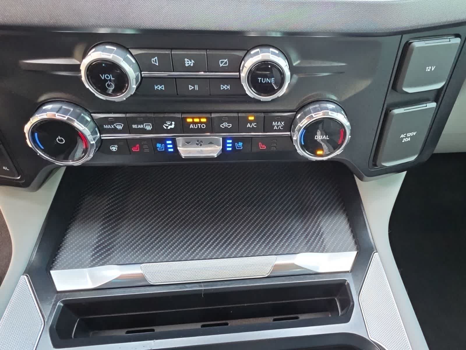 Used 2023 Ford F250 Limited w/ FX4 Off-Road Package AWD/4WD image 32