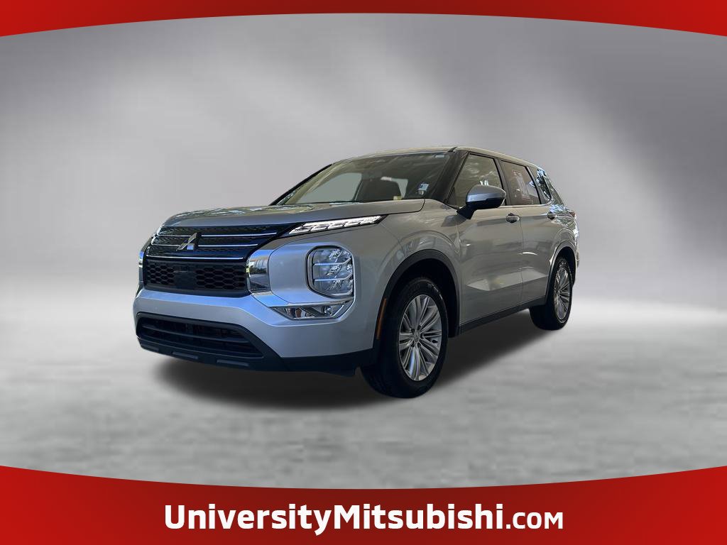 Used 2024 Mitsubishi Outlander ES