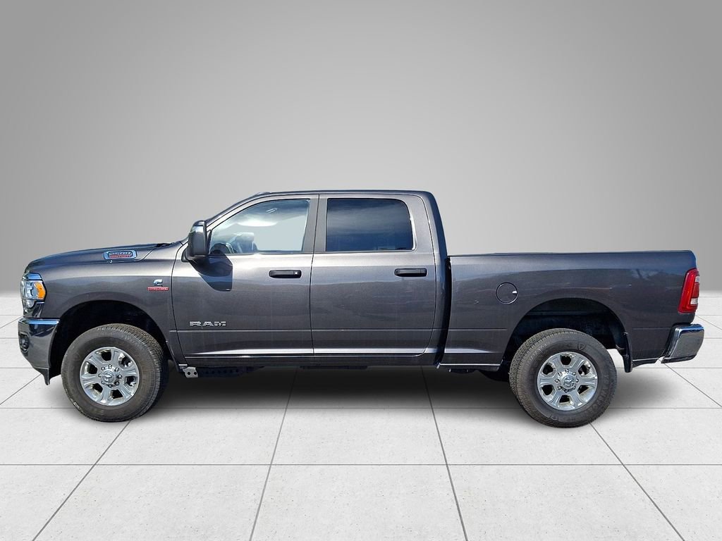 Used 2024 RAM 2500 Big Horn w/ Towing Technology Group AWD/4WD image 8