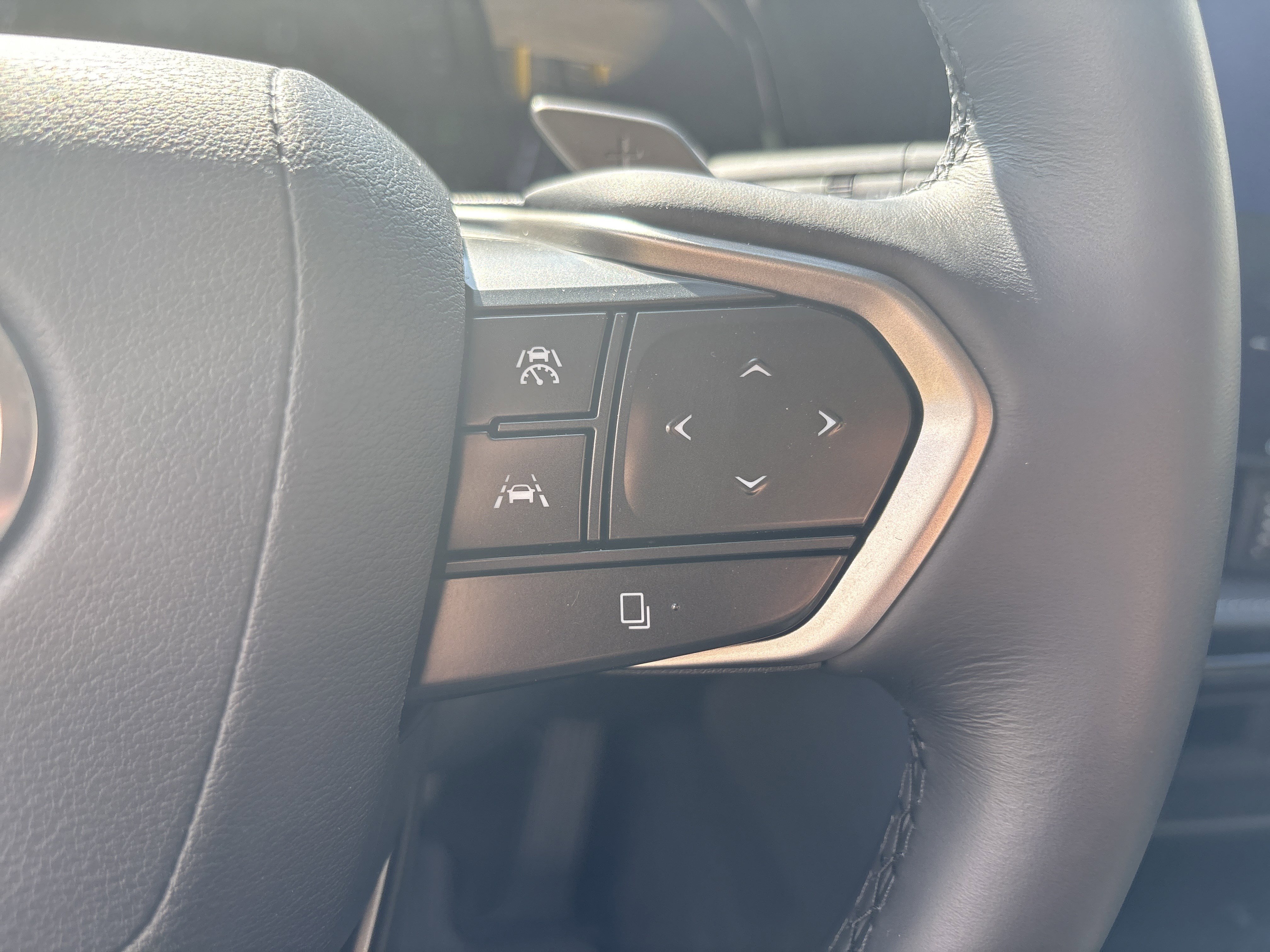 Used 2025 Lexus NX 450h+ AWD w/ Luxury Package image 20