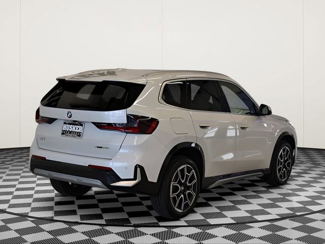 Used 2026 BMW X1 xDrive28i image 4