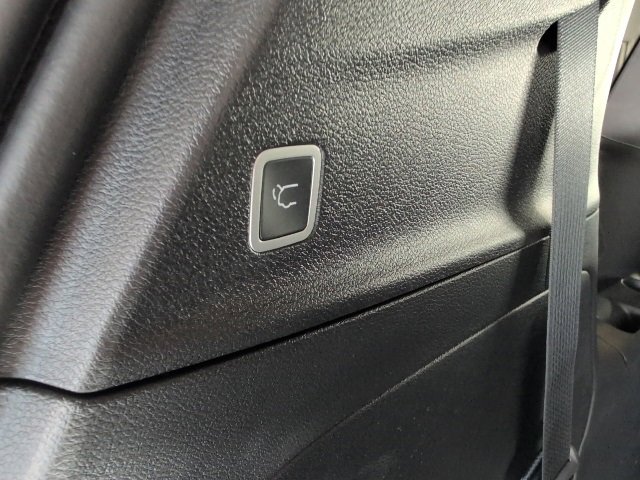 New 2026 Chrysler Pacifica Select image 34