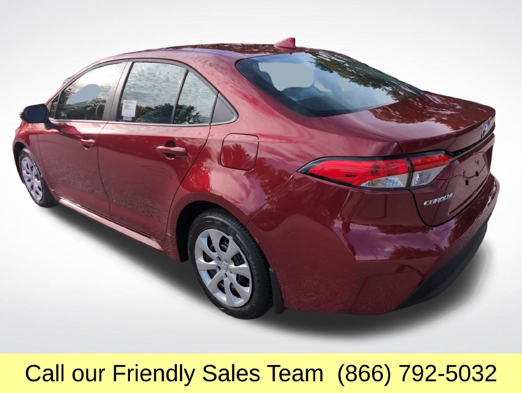 New 2027 Toyota Corolla LE FWD image 3