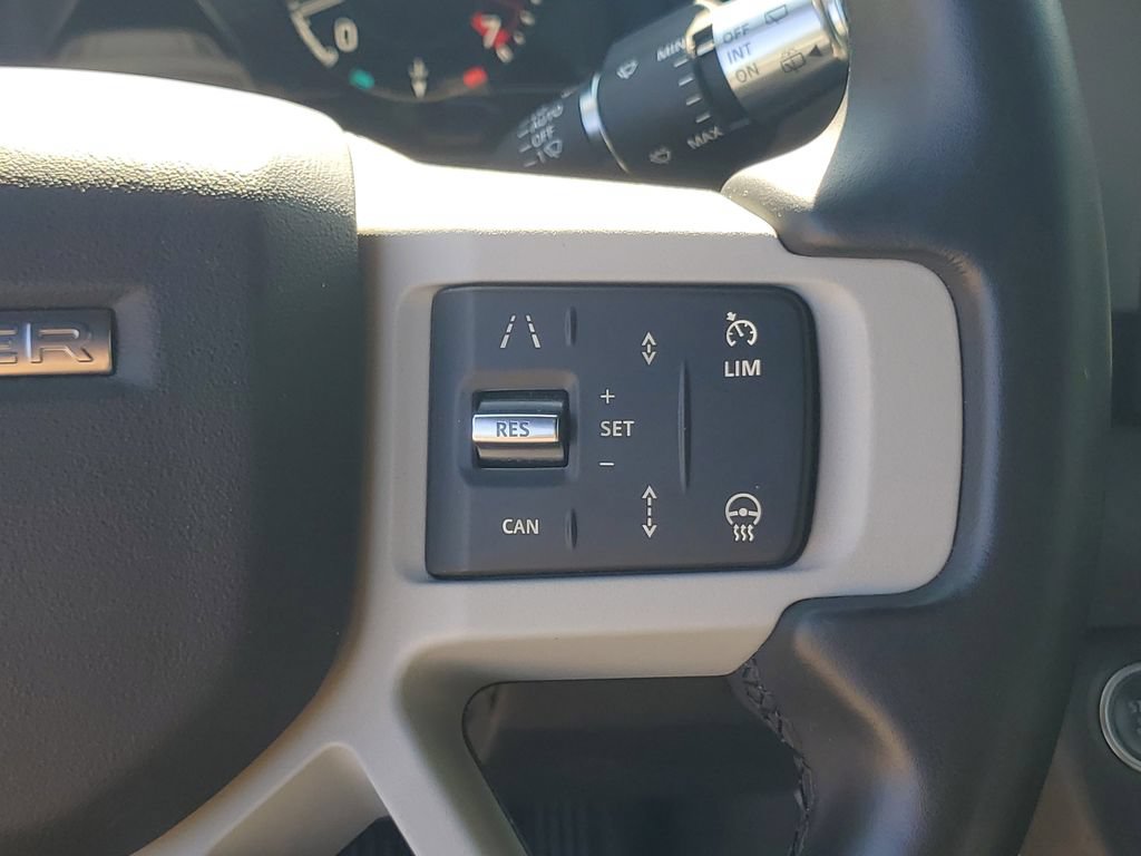 Certified 2022 Land Rover Defender 90 X-Dynamic S AWD/4WD image 20