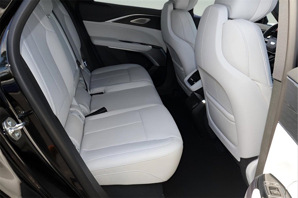 New 2026 Cadillac Lyriq Premium Sport image 18