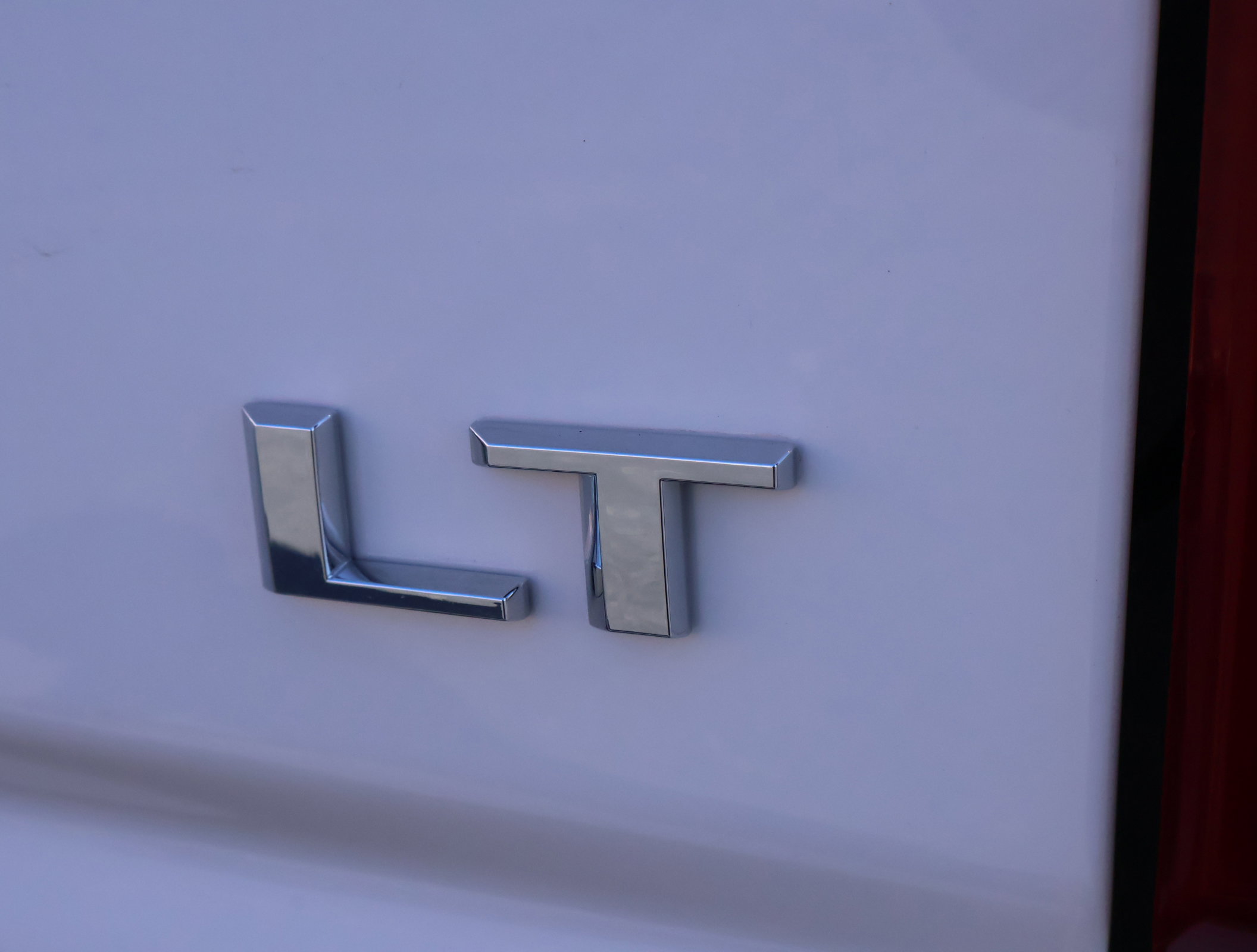 Used 2025 Chevrolet Silverado 1500 LT image 24